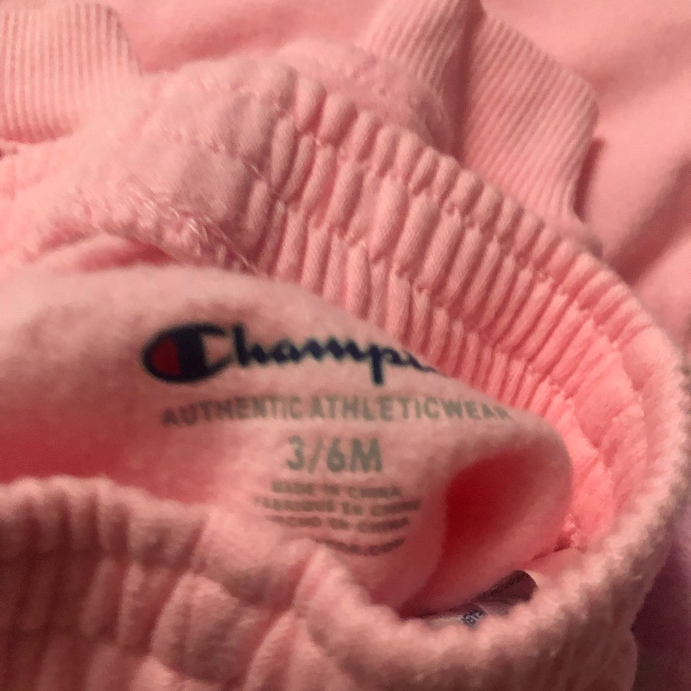 girl's champion pink pants and sweater set